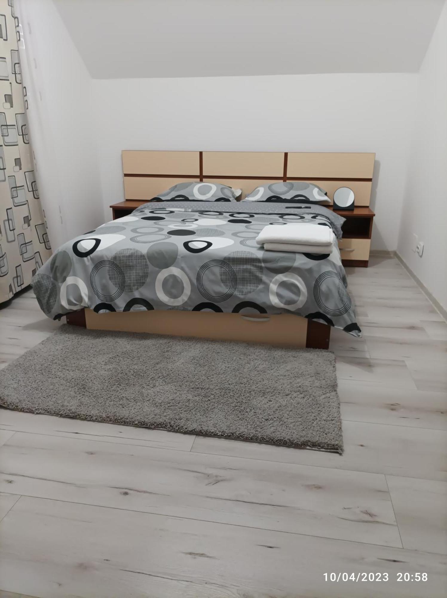 Casa Din Livada, Poiana Marului, Brasov Villa Luaran gambar