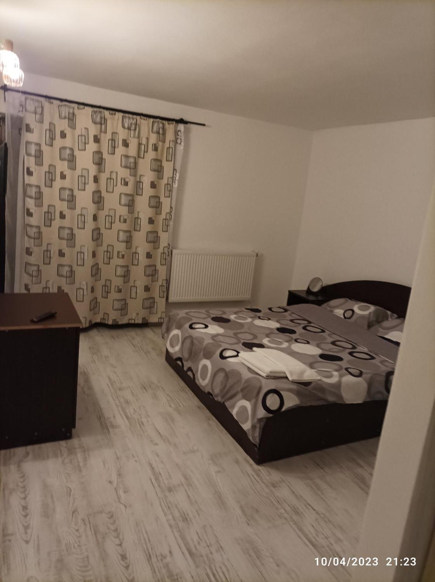 Casa Din Livada, Poiana Marului, Brasov Villa Luaran gambar
