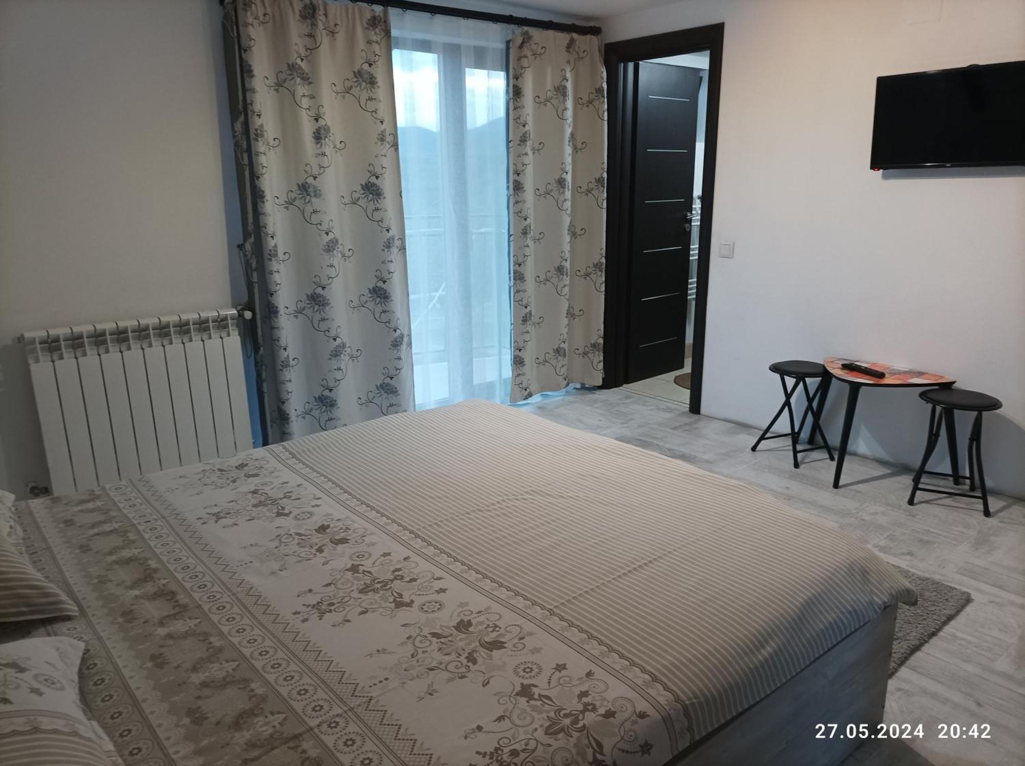 Casa Din Livada, Poiana Marului, Brasov Villa Luaran gambar